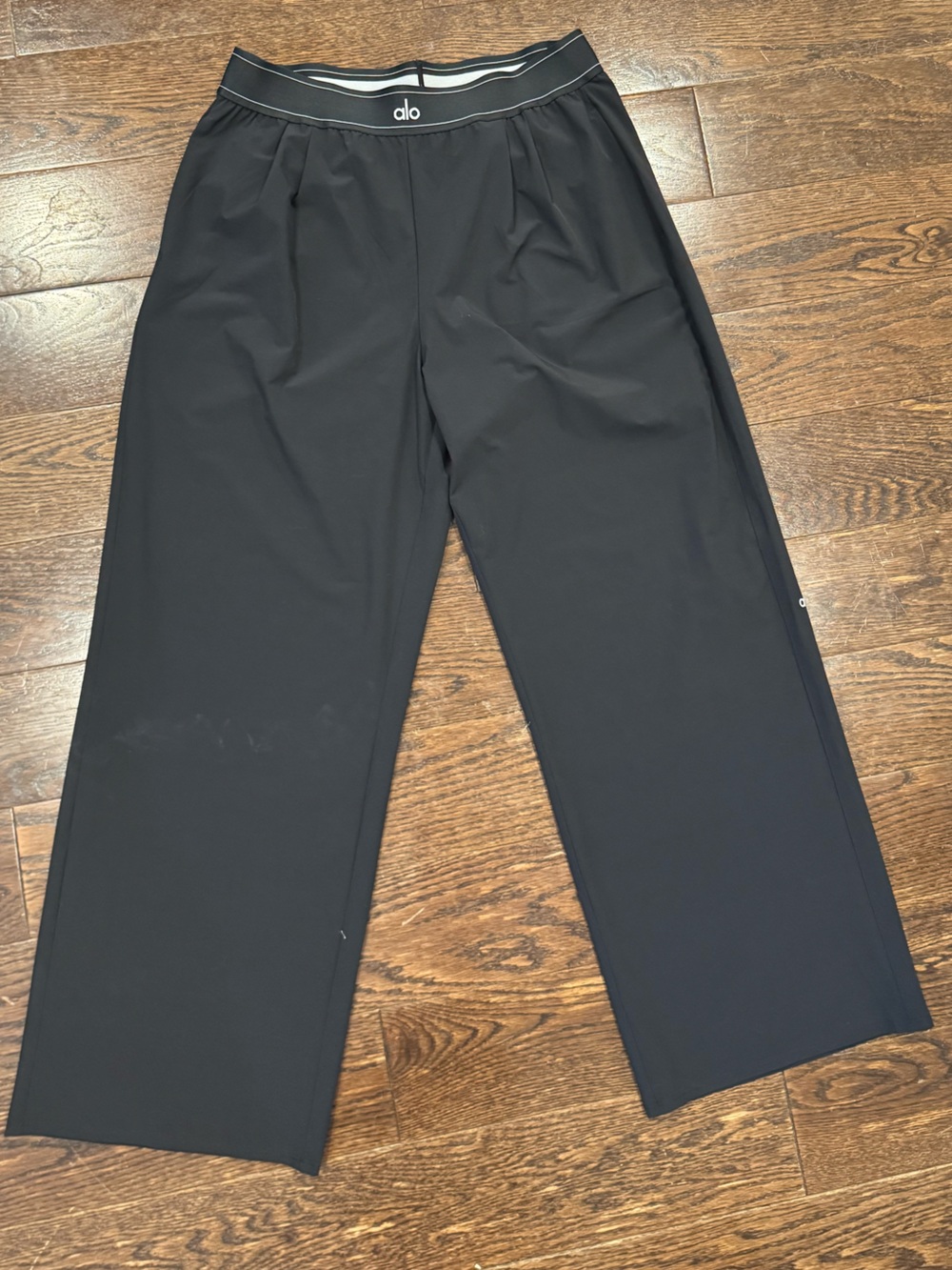 Alo suit up trousers Women's Wide-Leg Lounge Pants — black - Picture 3 of 4